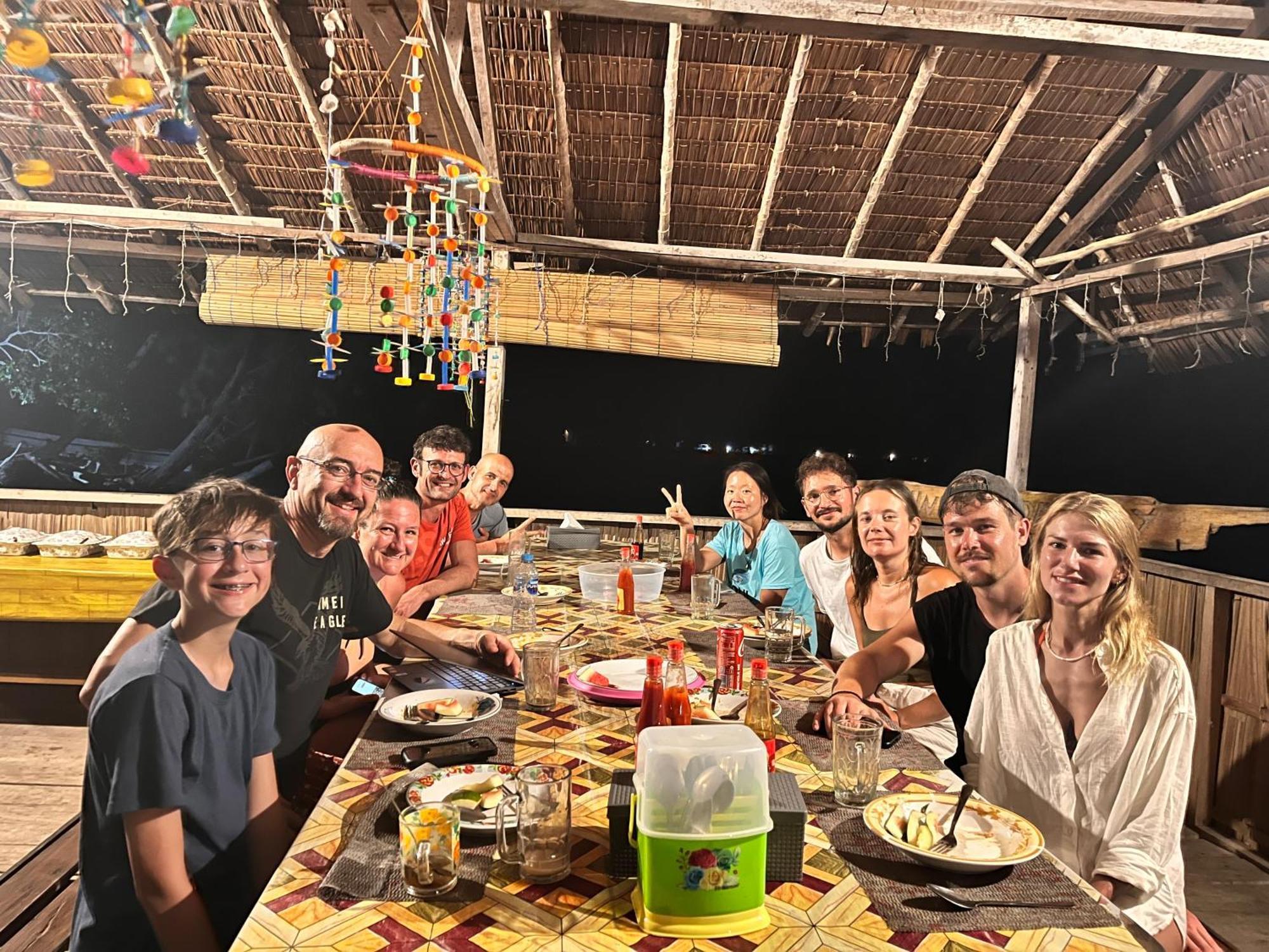 Junior Homestay Kri Экстерьер фото
